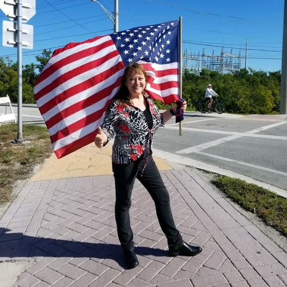 Meet your Posher, Penelope - Picture 3 of 3